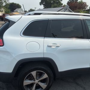 صورة 9 لـ 2019 JEEP CHEROKEE LIMITED