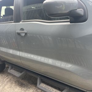 NISSAN FRONTIER CREW CAB PRO-4X 4X4 - 10