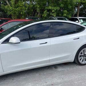 2022 Tesla MODEL 3 BASE — фото 4
