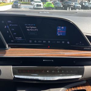 2024 Cadillac ESCALADE ESV LUXURY thumbnail 39