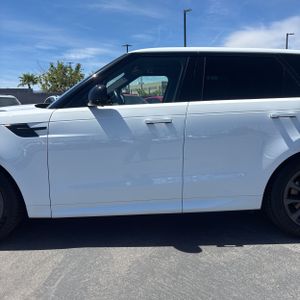 صورة 4 لـ 2024 LAND Rover RANGE ROVER SPORT P400 DYNAMIC SE