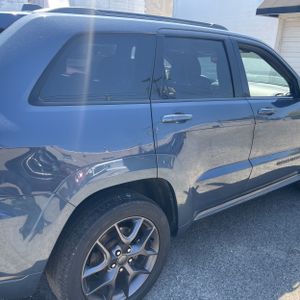 JEEP GRAND CHEROKEE LIMITED X - 9