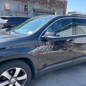 CHEVROLET TRAVERSE LT LEATHER - 2