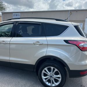 FORD ESCAPE SEL - 6
