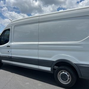 FORD TRANSIT 250 - 6