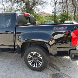 CHEVROLET COLORADO Z71 - 6