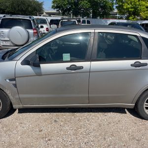 FORD FOCUS SE - 3