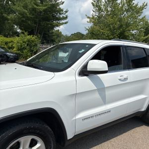صورة 2 لـ 2014 JEEP GRAND CHEROKEE LAREDO