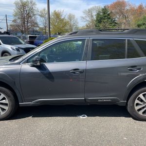 SUBARU OUTBACK PREMIUM - 4