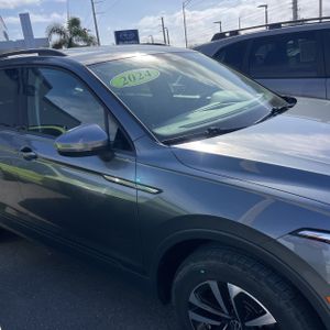 VOLKSWAGEN TIGUAN S 4MOTION - 9