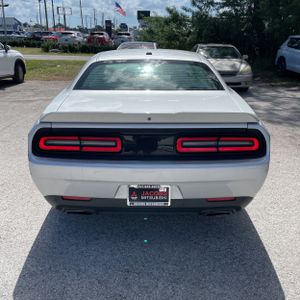 DODGE CHALLENGER R/T - 6