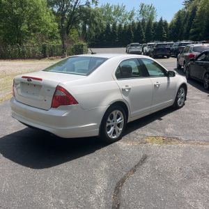 FORD FUSION SE - 5