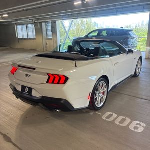 صورة 8 لـ 2024 FORD MUSTANG GT PREMIUM
