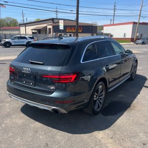 AUDI A4 ALLROAD 2.0T PREMIUM - 8