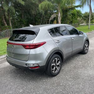 2020 KIA SPORTAGE LX photo 8