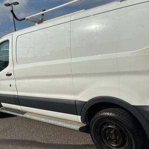 FORD TRANSIT 250 - 6
