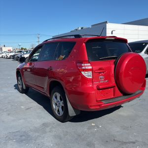 TOYOTA RAV4 - 6