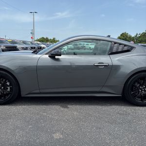 2025 FORD MUSTANG ECOBOOST PREMIUM 照片 4