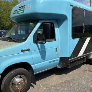 FORD E-450 CUTAWAY - 2