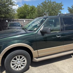 صورة 2 لـ 2013 FORD EXPEDITION XLT