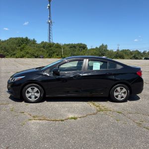 صورة 3 لـ 2016 Chevrolet CRUZE LS AUTO