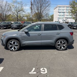 VOLKSWAGEN TAOS SEL 4MOTION - 3