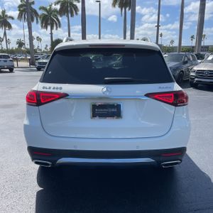 MERCEDES-BENZ GLE - 7