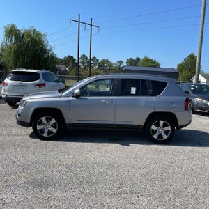 صورة 3 لـ 2017 JEEP COMPASS HIGH ALTITUDE