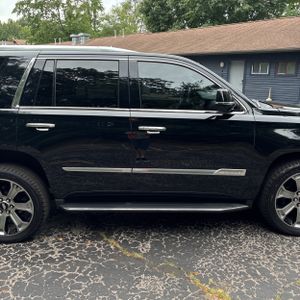 2018 Cadillac ESCALADE LUXURY thumbnail 11