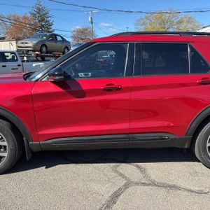 FORD EXPLORER ST - 4