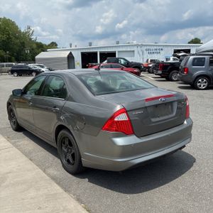 FORD FUSION SE - 4