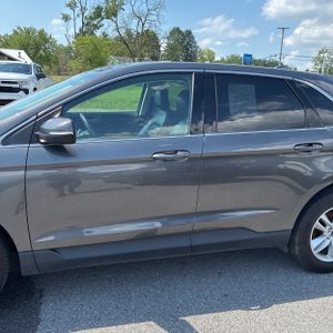 FORD EDGE SEL - 4