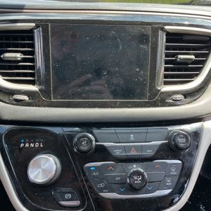 صورة مصغرة 34 لـ 2017 Chrysler PACIFICA TOURING