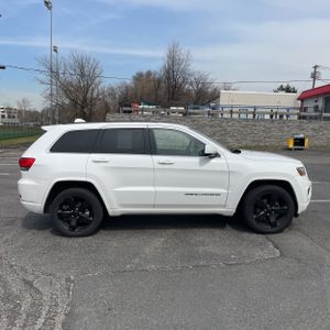 JEEP GRAND CHEROKEE ALTITUDE - 10
