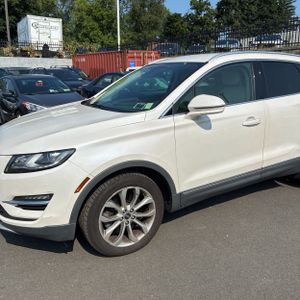 صورة 2 لـ 2019 Lincoln MKC SELECT