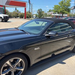 صورة 2 لـ 2015 FORD MUSTANG GT PREMIUM