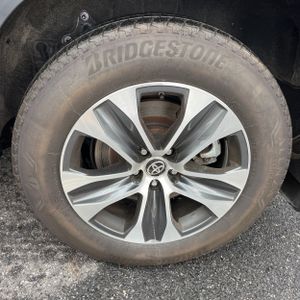 2023 Toyota HIGHLANDER XLE — миниатюра 18