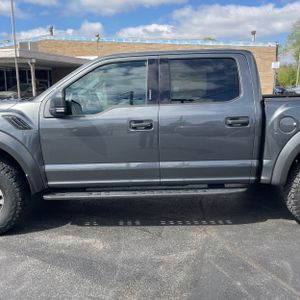 FORD F-150 RAPTOR - 4