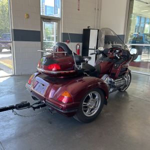 HONDA POWERSPORTS GL1800A GOLD WING ABS - 7