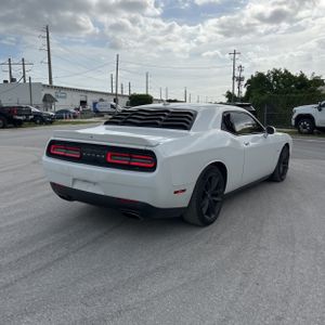 DODGE CHALLENGER R/T - 8