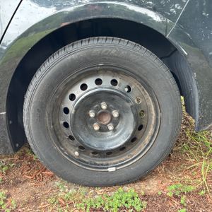 2021 Toyota COROLLA LE thumbnail 18