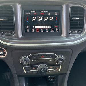 2020 Dodge CHARGER SXT thumbnail 36