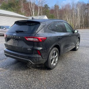 FORD ESCAPE ST-LINE - 8