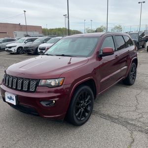JEEP GRAND CHEROKEE - 1