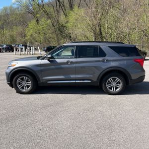 FORD EXPLORER XLT - 3