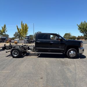 صورة 10 لـ 2016 Chevrolet SILVERADO 3500HD LTZ