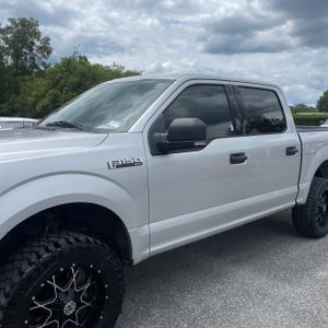 FORD F-150 XLT - 2