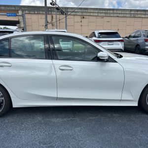 صورة مصغرة 11 لـ 2023 BMW 3 SERIES 330I