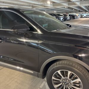 2023 Lincoln NAUTILUS STANDARD thumbnail 13