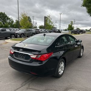 HYUNDAI SONATA GLS - 8